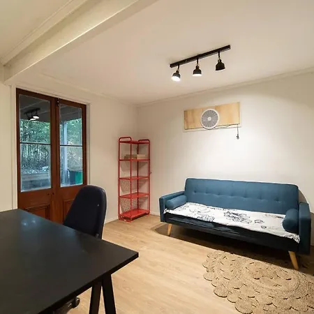 House Of Fairy Wren -Charming Queenslander Cottage Mins Drive To Brisbane Cbd And Gabba Stadium! Exterior photo