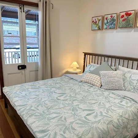 House Of Fairy Wren -Charming Queenslander Cottage Mins Drive To Brisbane Cbd And Gabba Stadium! Exterior photo
